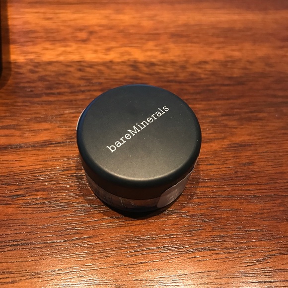 bareMinerals Multi-Tasking Concealer SPF 20 - Picture 3 of 3
