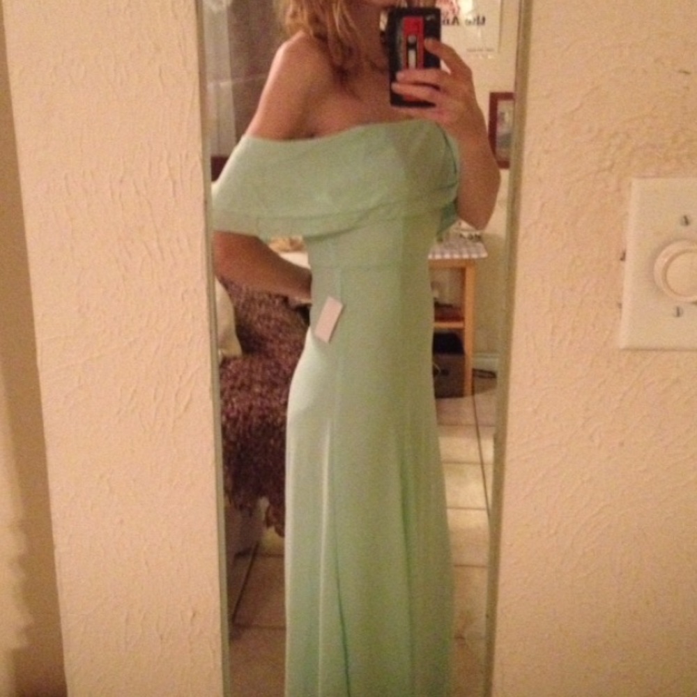 NWOT Charlotte Russe Mint off the shoulder dress