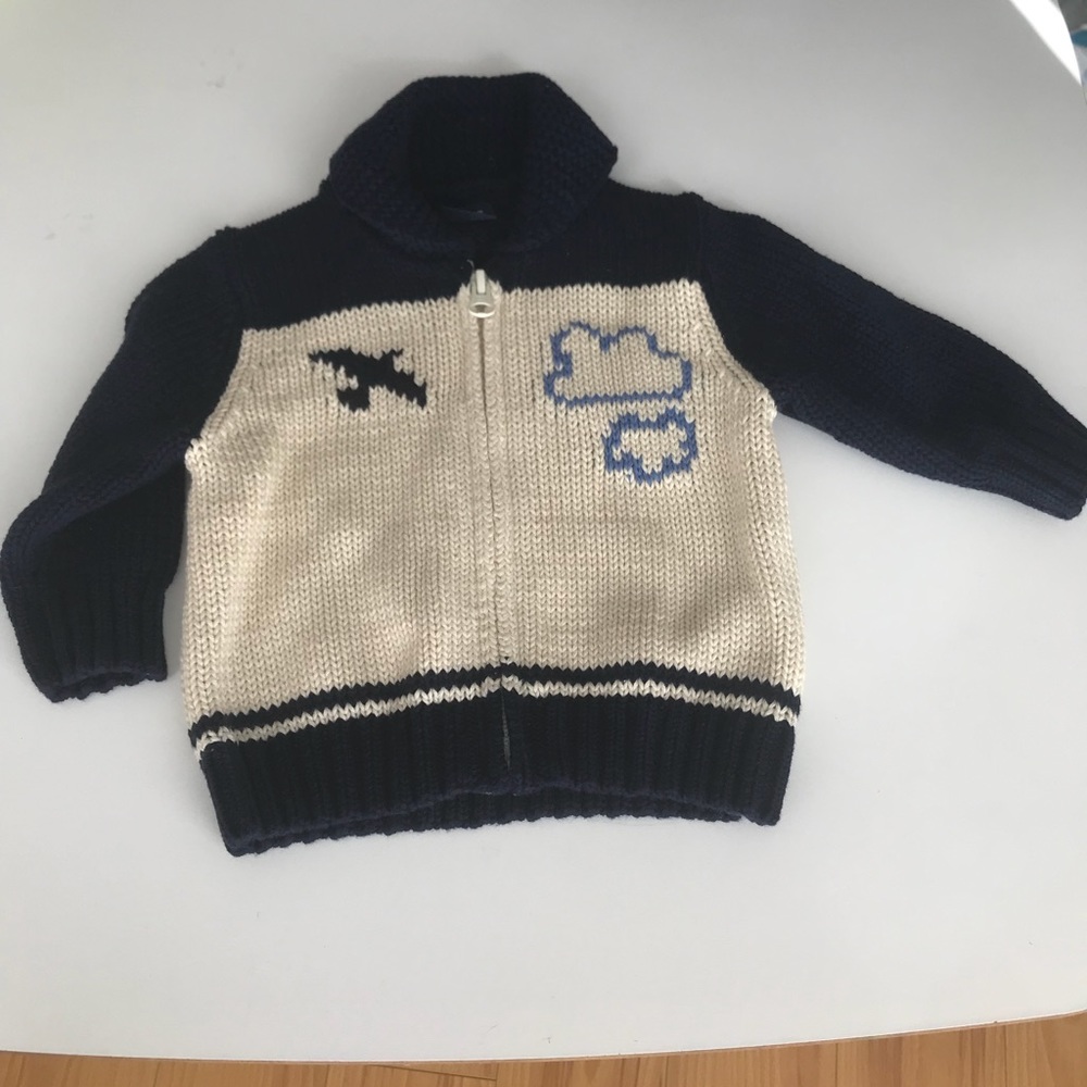 Ridiculously cute, like new zip up sweater.