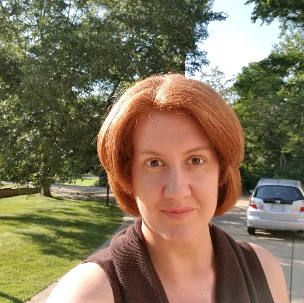 Meet your Posher, Claire