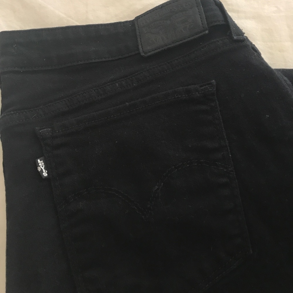 Levi's 711 Skinny Jean