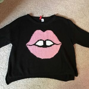 Graphic lip knit sweater 👅