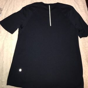 Lulu lemon men’s shirt