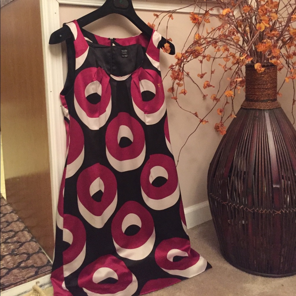 Nicole by Nicole miller dress Size 8
