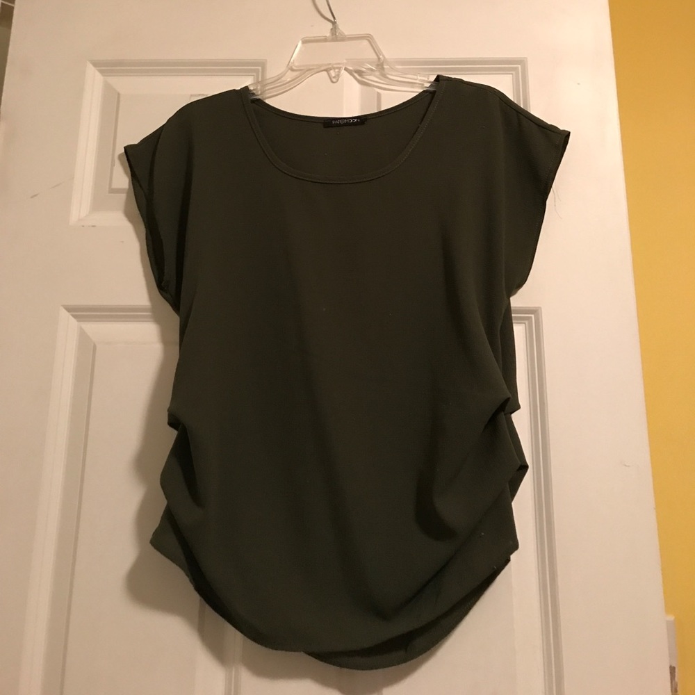 Green flowy top