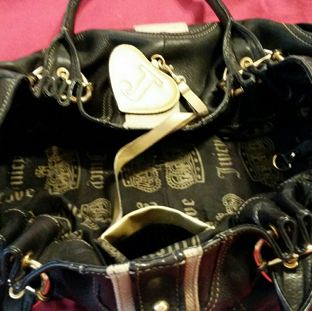 Purse - Picture 2 of 2