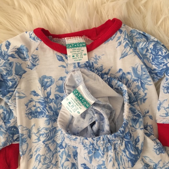 Cat + Cow Pajama Set (18m) - Picture 3 of 8