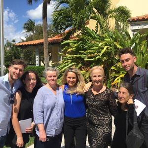 Meet your Posher, Holly