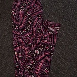 Lularoe Tall & Curvy leggings