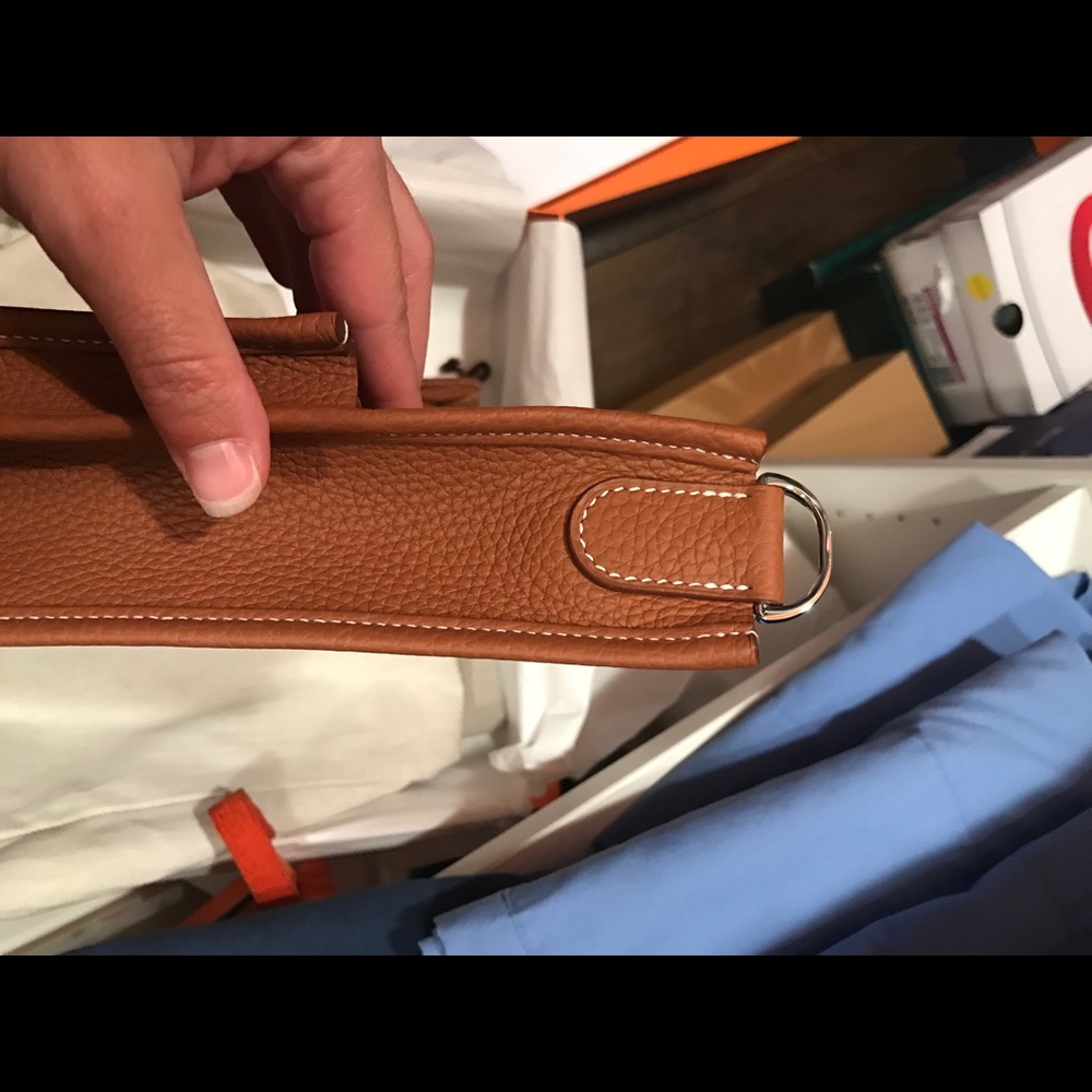 💢SOLD💢New Hermes Evelyn III PM in gold - Picture 5 of 8