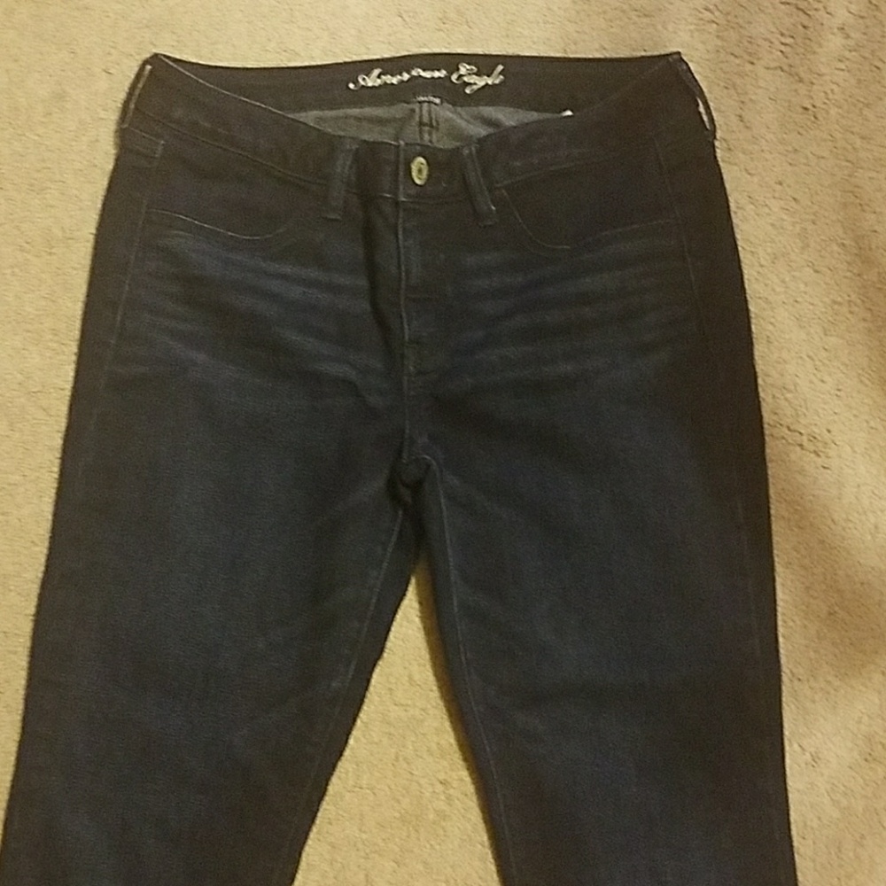 American Eagle jeggings stretch.