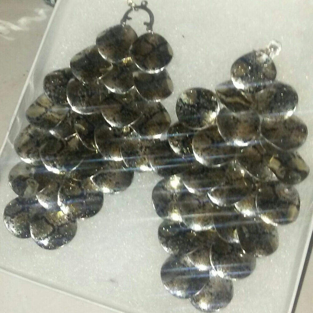 Earring