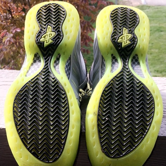 Limited edition 3M foam posits size 8.5