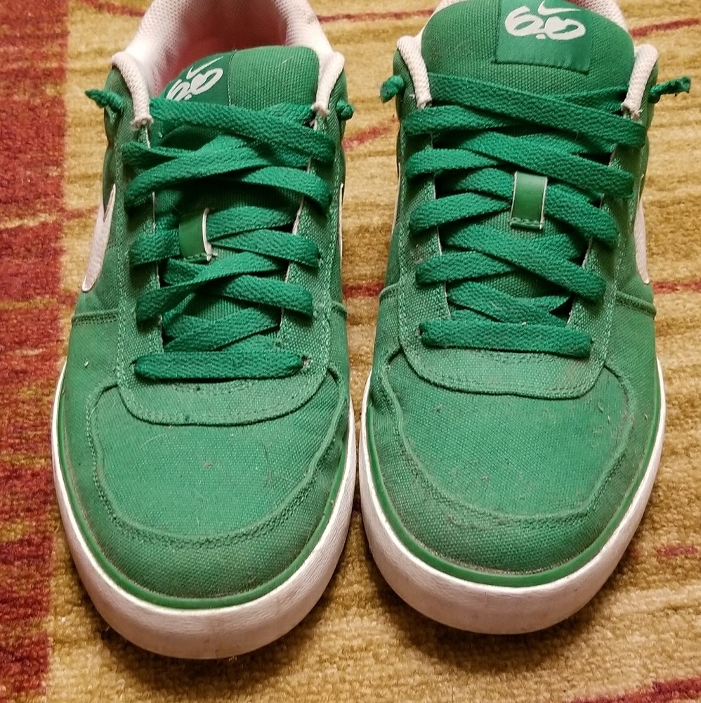 Men's  Nike's