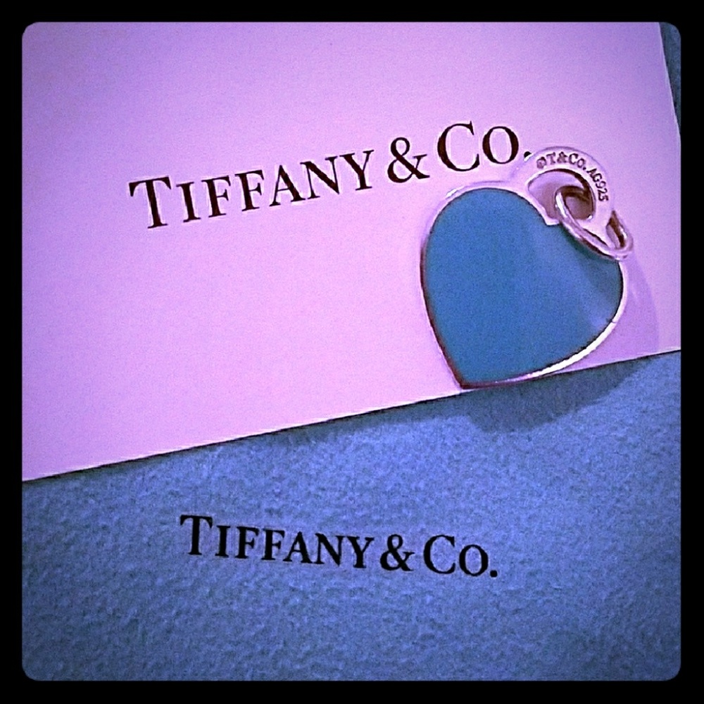 "Return to Tiffany's Iconic" 💙 with Blue Enamel