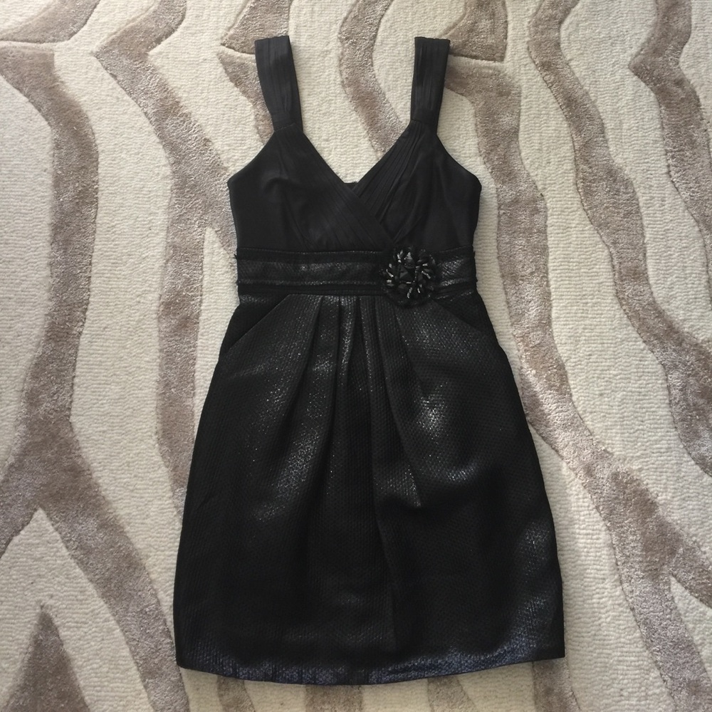 BCBGMAXAZRIA cocktail dress, size 4, black
