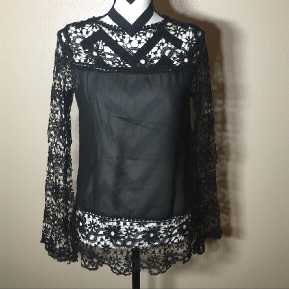 Crotchet Black Blouse C4 - Picture 2 of 4