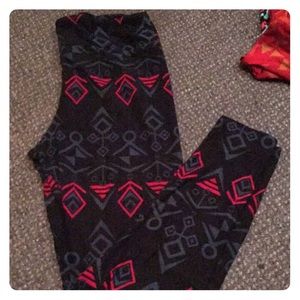 Lularoe tall & curvy leggings