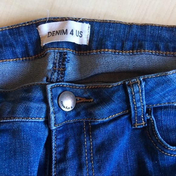 Denim 4 US Distressed Capri Jeans 11 - Picture 3 of 3