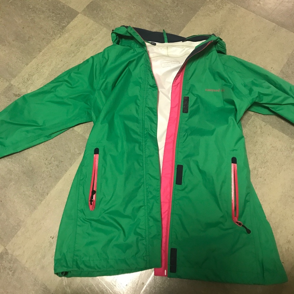 Women's Vineyard Vines raincoat size S