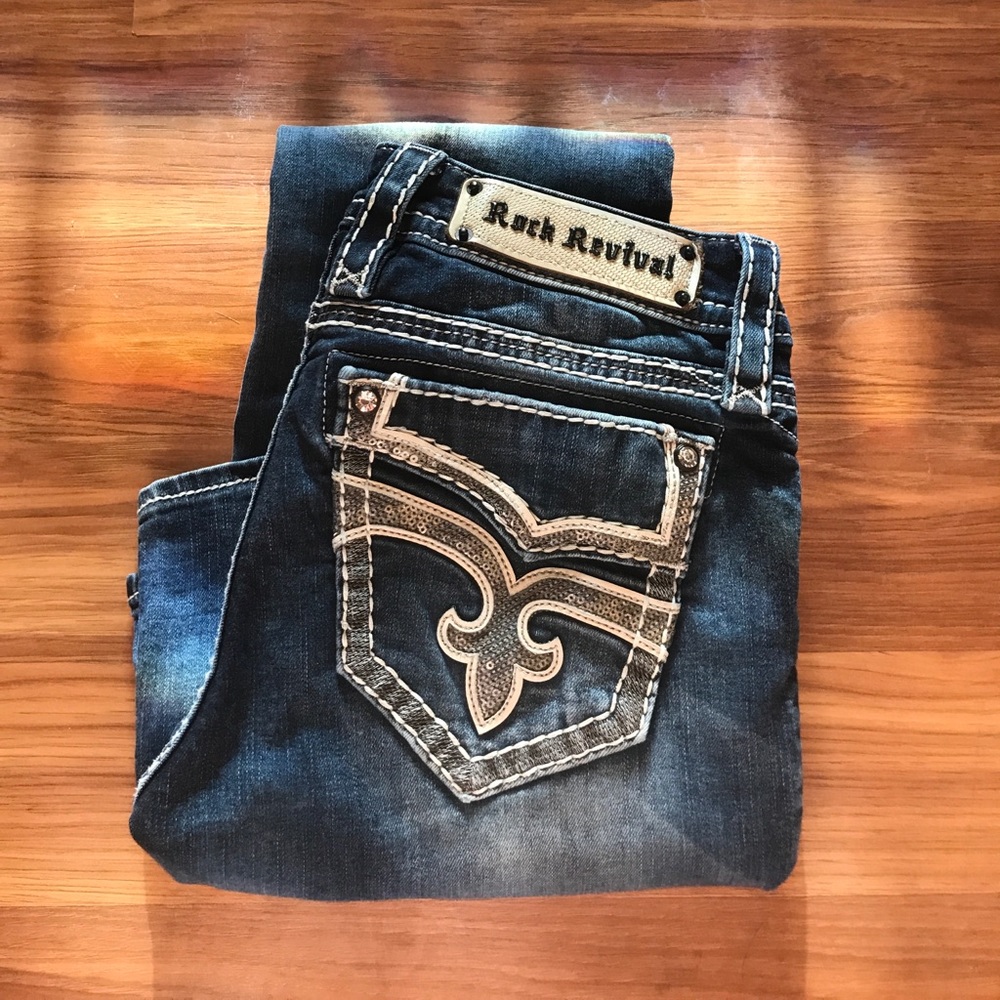 SOLD! Stunning Rock Revival Vika Jeans. 27x34.