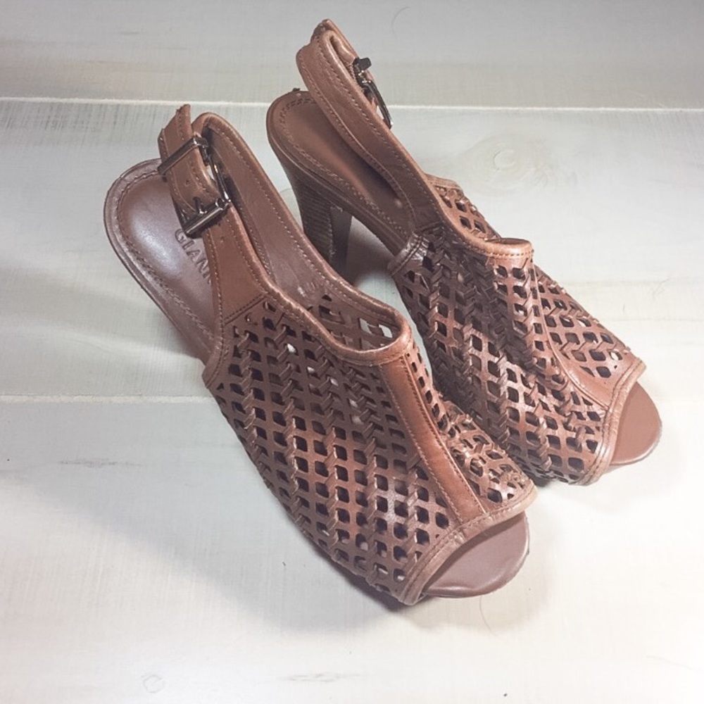 GIANNI BINI || CAGED HEELS