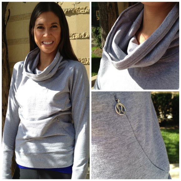 Lululemon Rest Day Pullover sz 4 - Picture 1 of 3