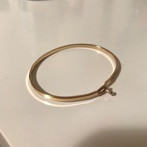 Cute gold bracelet!