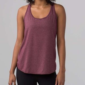 Lululemon 105 Singlet in Bordeaux drama, size 2
