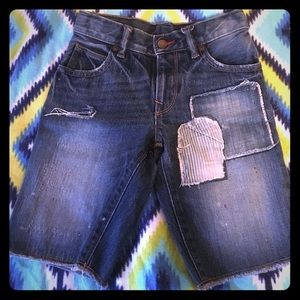 Boys Gap Jean Shorts, size 5 years.