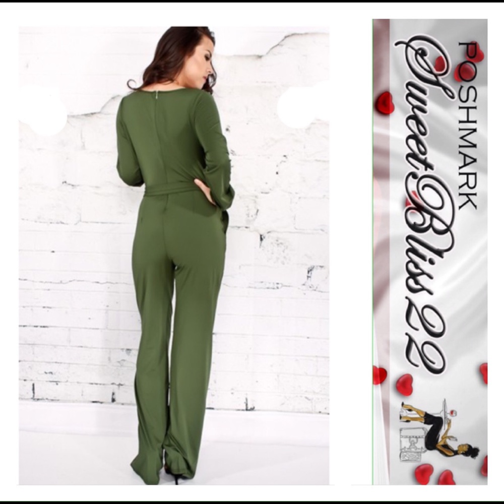 ✨Olive Green Jumpsuit ✨ - Picture 3 of 3