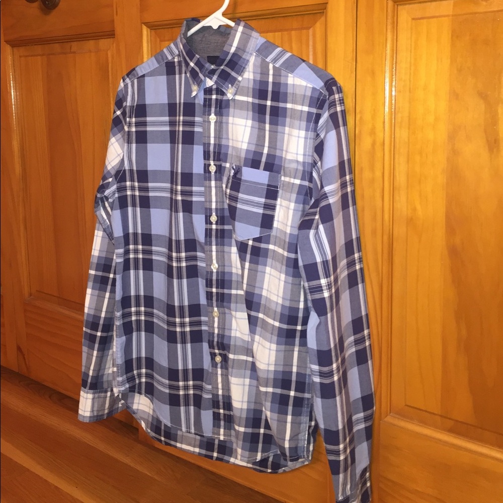 American Eagle plaid shirt