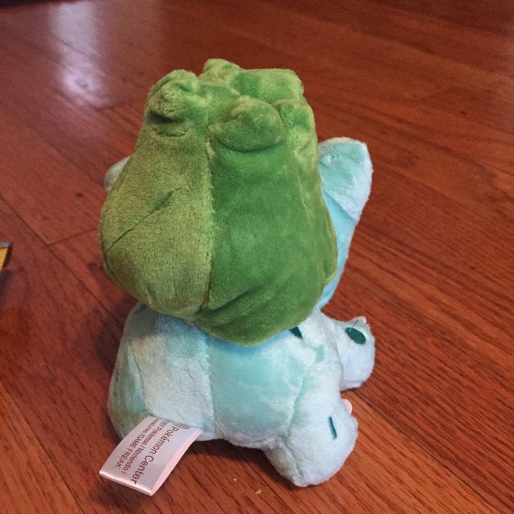 Pokemon Bulbasaur plush toy so soft. Brand new - Picture 3 of 4