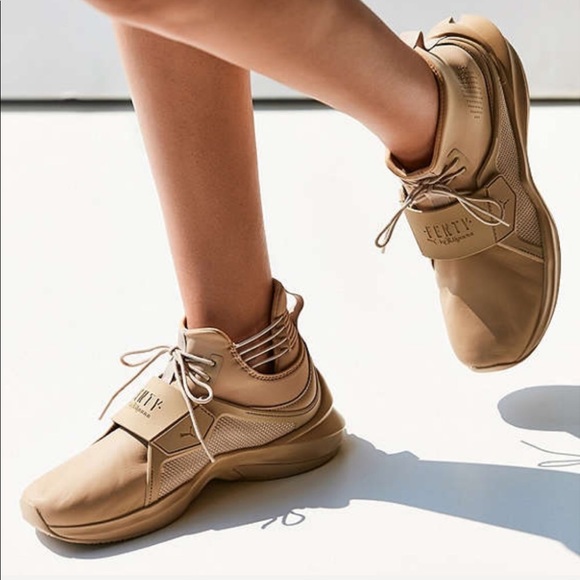 NWT Puma x Fenty shoes - Picture 3 of 8