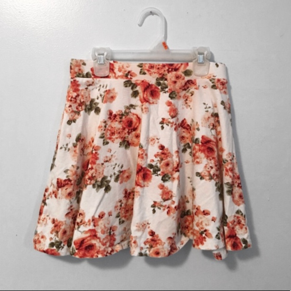 Forever 21 Floral White Skirt