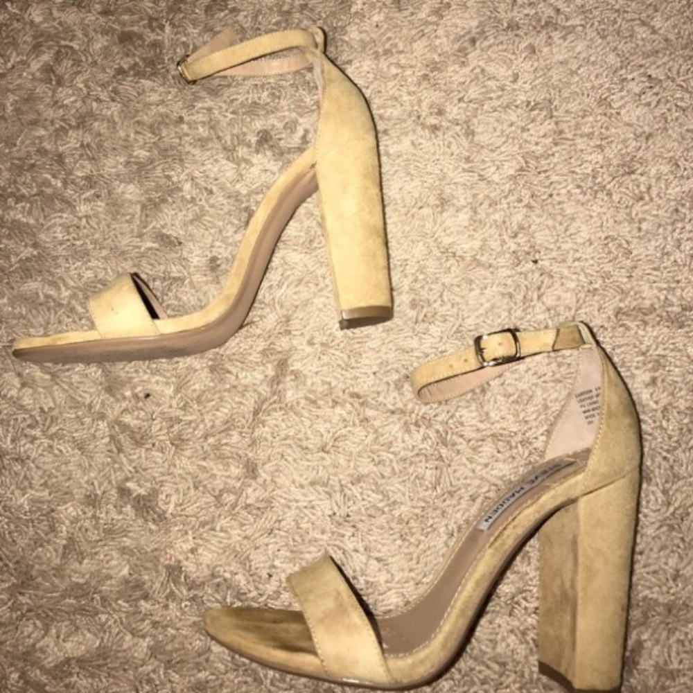 Steve Madden nude block heel 6.5