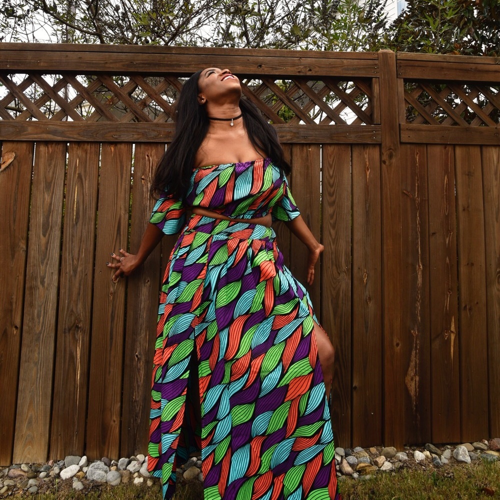 Off shoulder cropped top with maxi skirt US 8-12