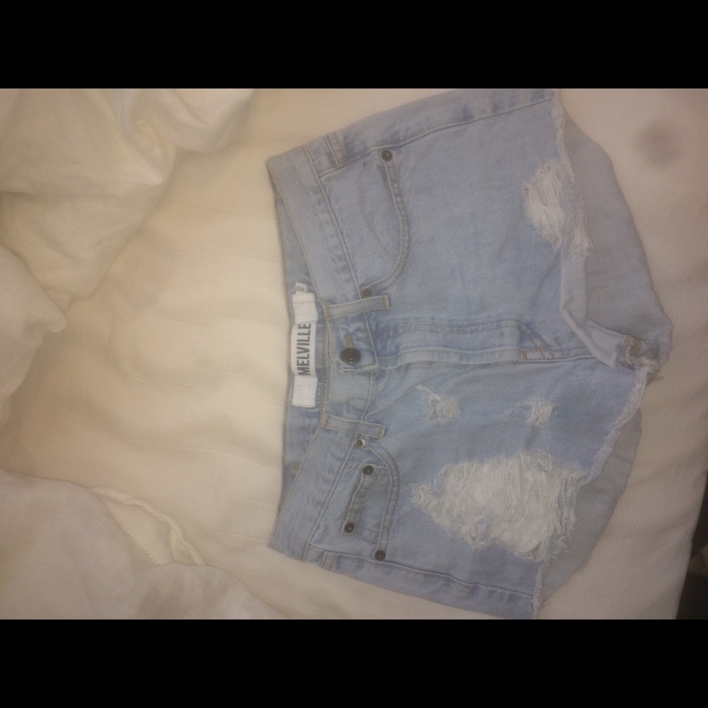 Brandy Melville shorts!