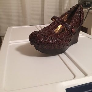 Irregular Choice.Rip Roaring Leather Wood heel 8.5