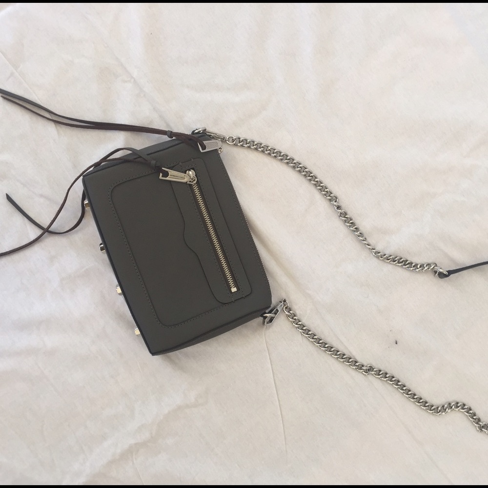 Purse - Picture 3 of 4