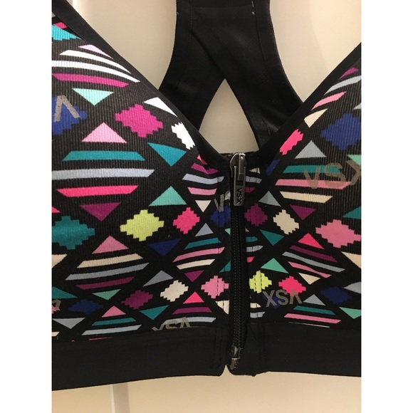 NEW VSX Victoria's Secret Front Close Sports Bra - Picture 3 of 5
