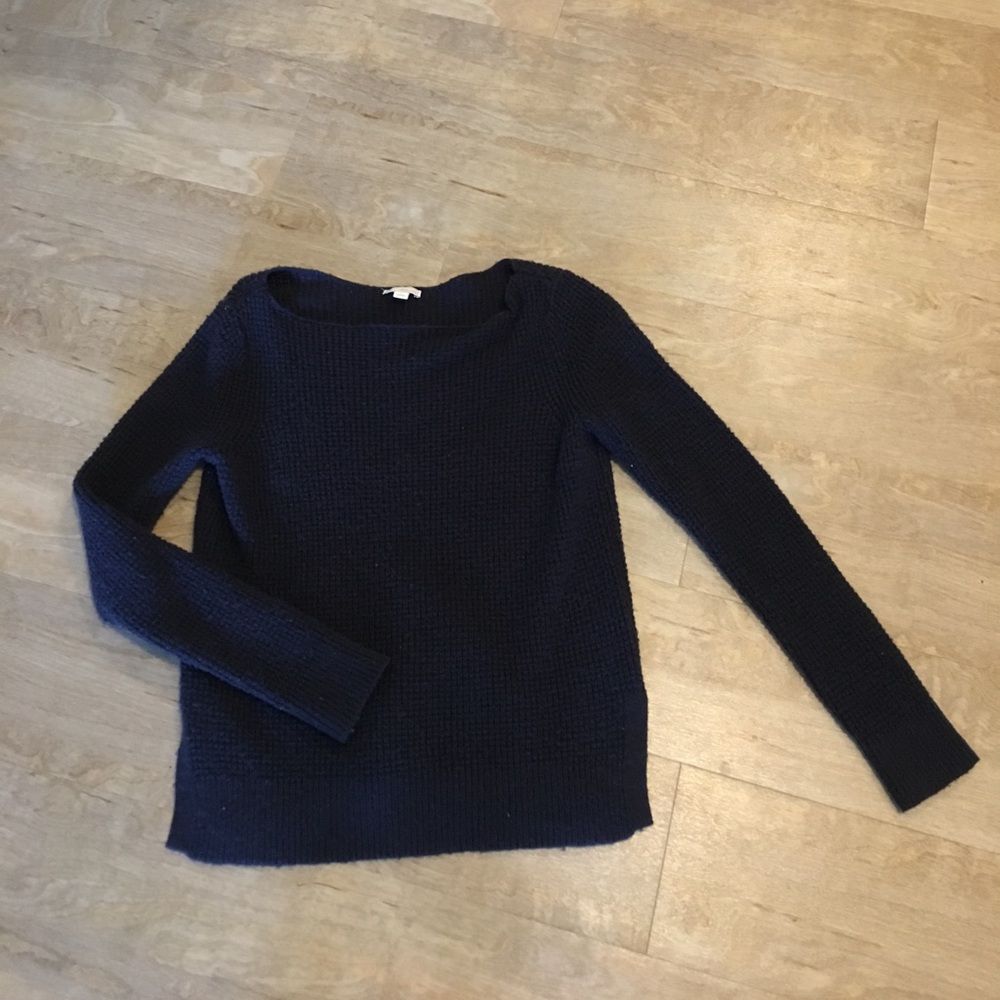 Navy blue Gap sweater sz. Small