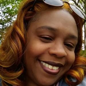 Meet your Posher, Benita