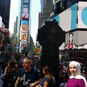 Meet your Posher, Hanan