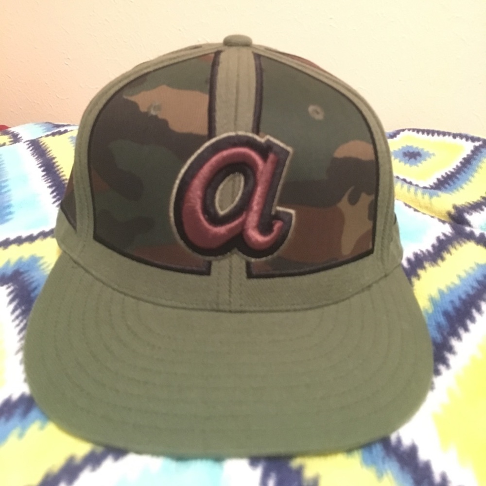 Atlanta Braves Baseball Cap, Fitted 7 & 1/4.