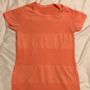 Lululemon swiftly tech shirt