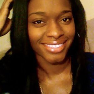 Meet your Posher, Kendra