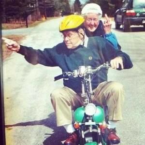 Meet your Posher, Martinez