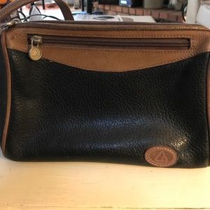 LIZ CLAIBORNE SHOULD PURSE