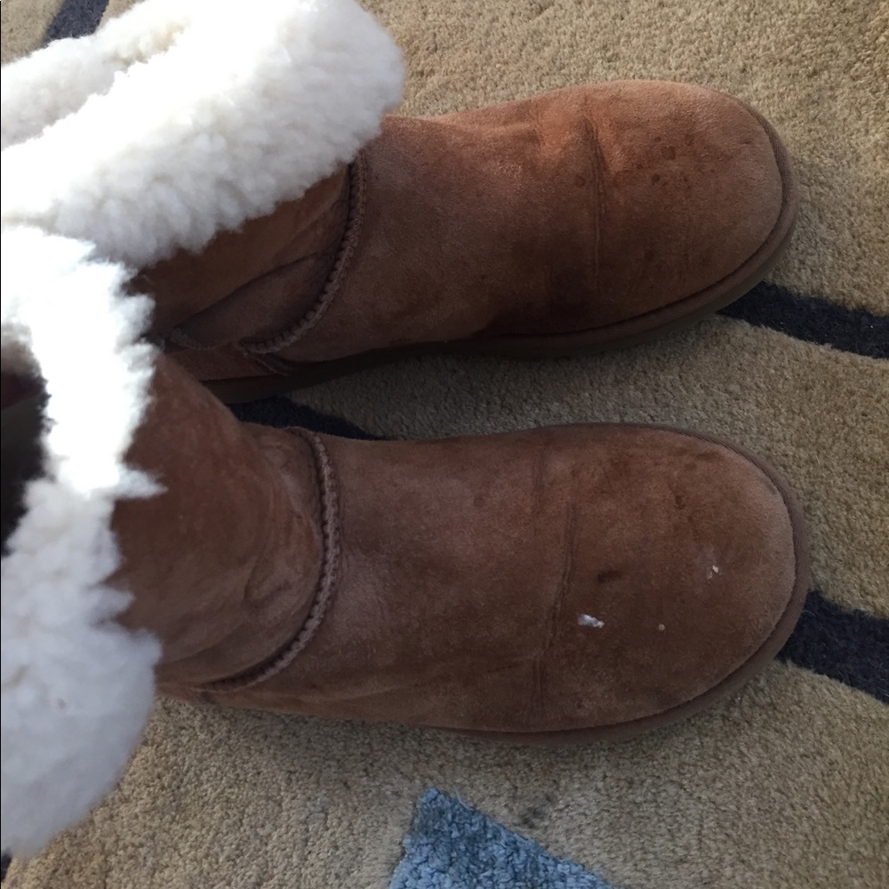 Tan Ugg booties